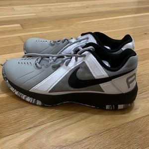 BRAND NEW NIKE air shoes